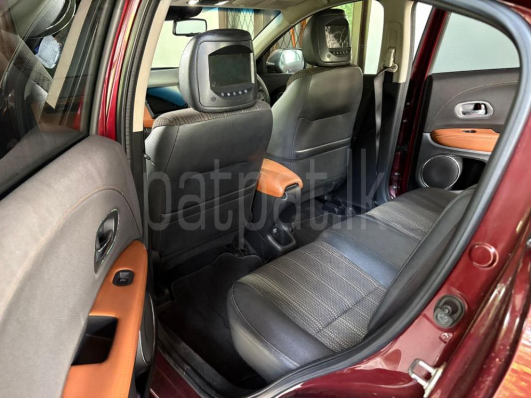 Advertisement image 6