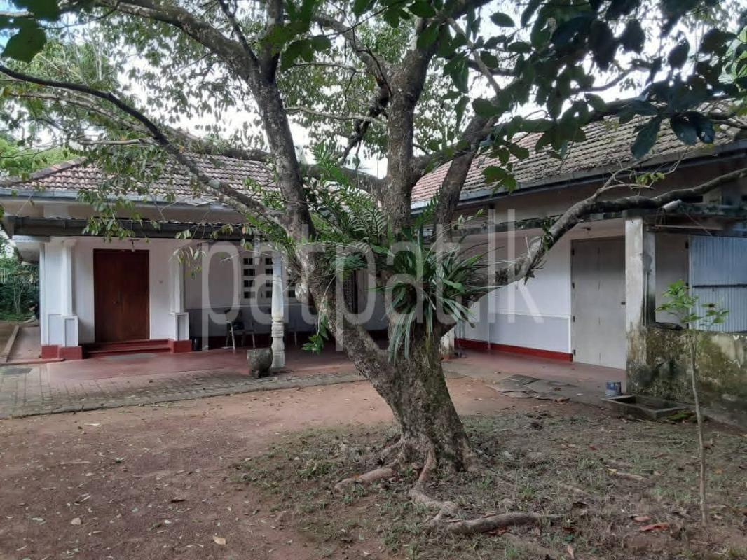 House for Sale in Kahathuduwa