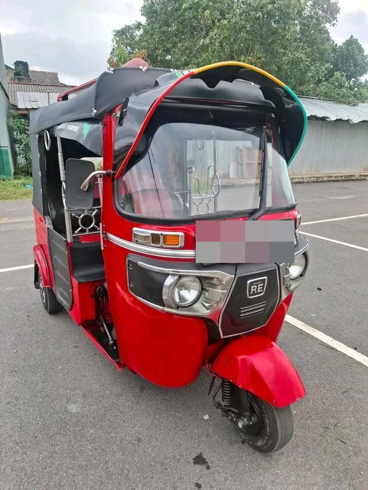 Bajaj Three Wheel 2014 - Used Three wheeler sale in Sri Lanka - patpat.lk