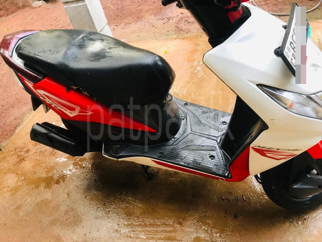 Honda Dio 2017 - பயன்படுத்தப்பட்டது பைக் sale in Sri Lanka - patpat.lk