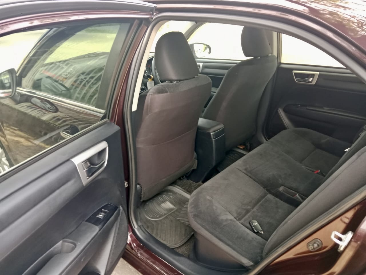 Toyota Axio 2014 - Used Car sale in Sri Lanka - patpat.lk