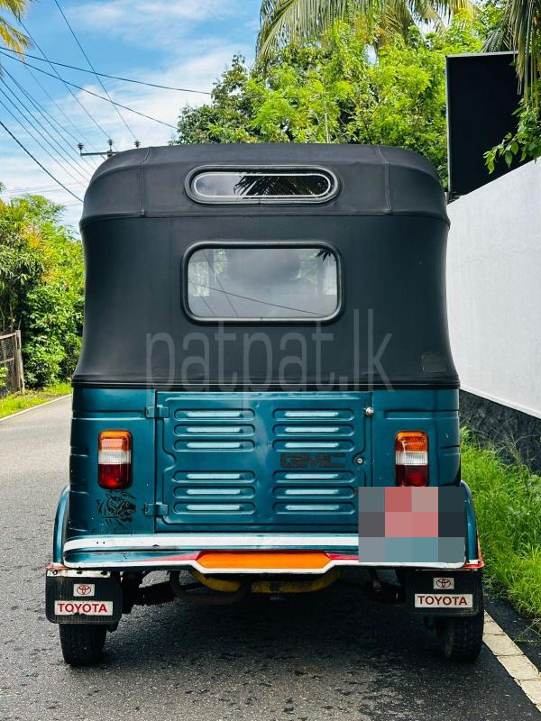 Bajaj 2 stroke 1998 - பயன்படுத்தப்பட்டது முச்சக்கர வண்டி sale in Sri Lanka - patpat.lk