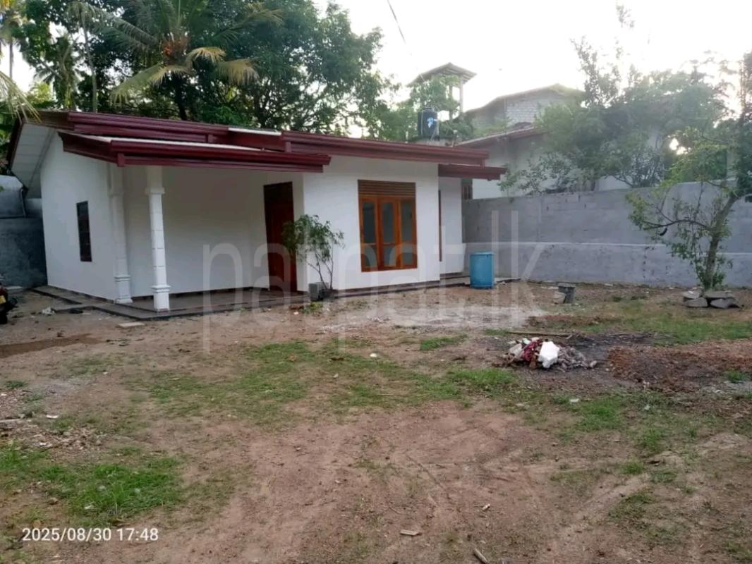 House for Sale in Gampaha ads-image-1