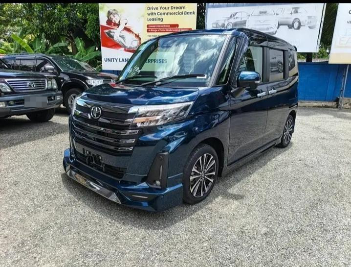Toyota Roomy 2023 - අලුත් වෑන් රථය sale in Sri Lanka - patpat.lk