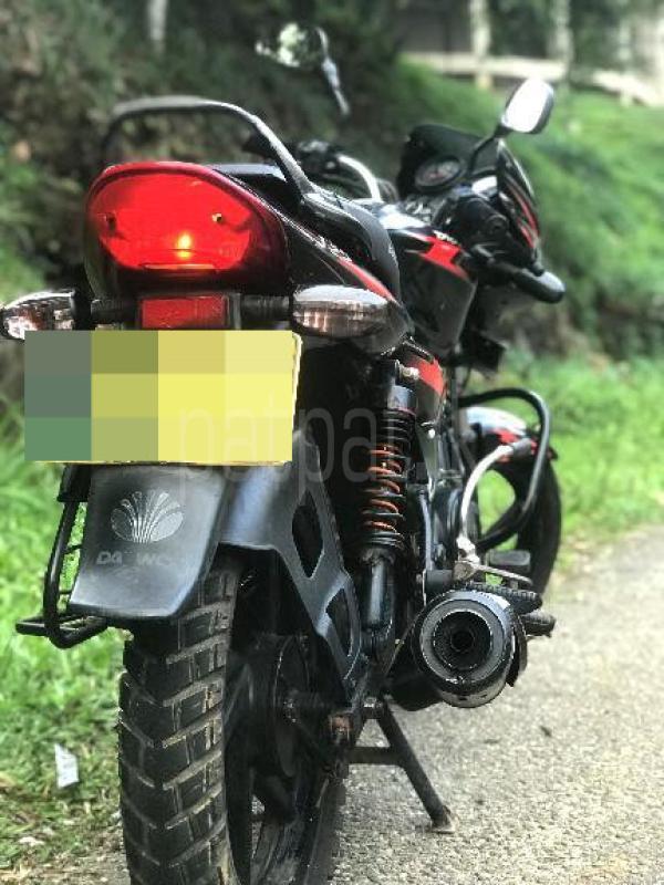 Bajaj Discover 2010 - பயன்படுத்தப்பட்டது பைக் sale in Sri Lanka - patpat.lk