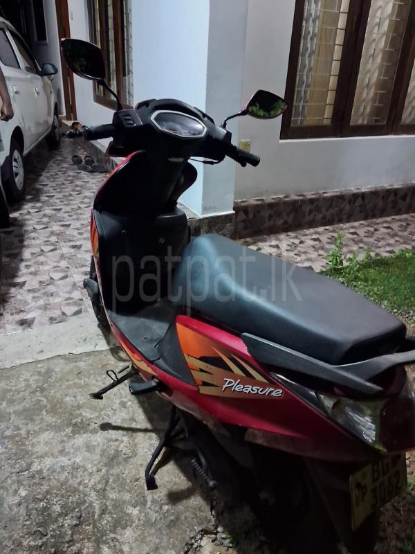 Advertisement image 4