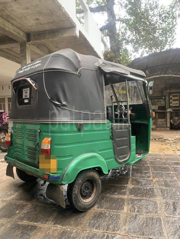 Bajaj 2 stroke 2005 - பயன்படுத்தப்பட்டது முச்சக்கர வண்டி sale in Sri Lanka - patpat.lk
