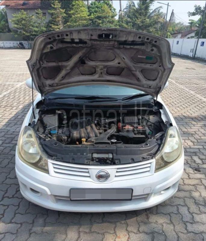 Advertisement image 4