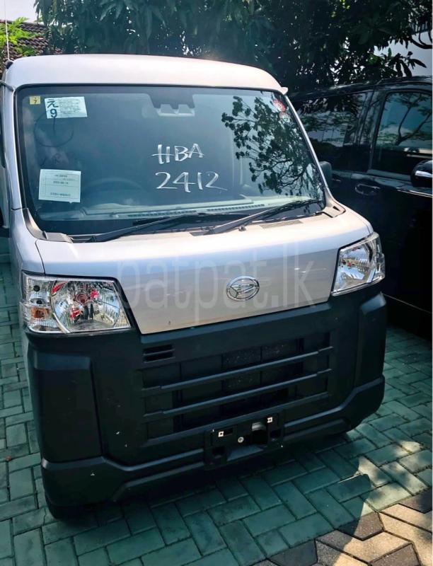 Advertisement image 3