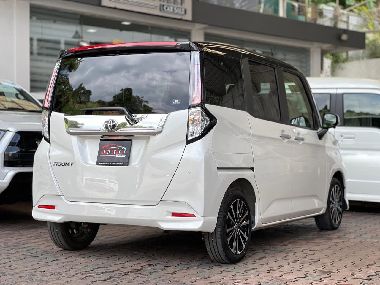 Advertisement image 3