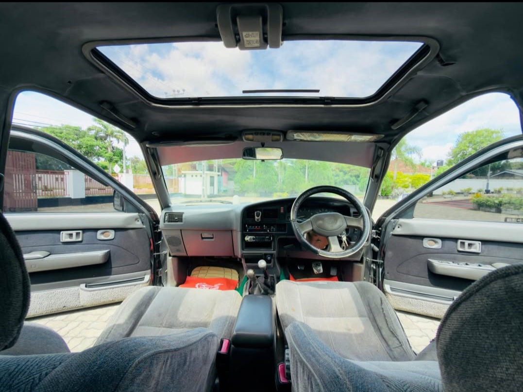 Toyota Hilux 1992 - Used Pick-up  sale in Sri Lanka - patpat.lk