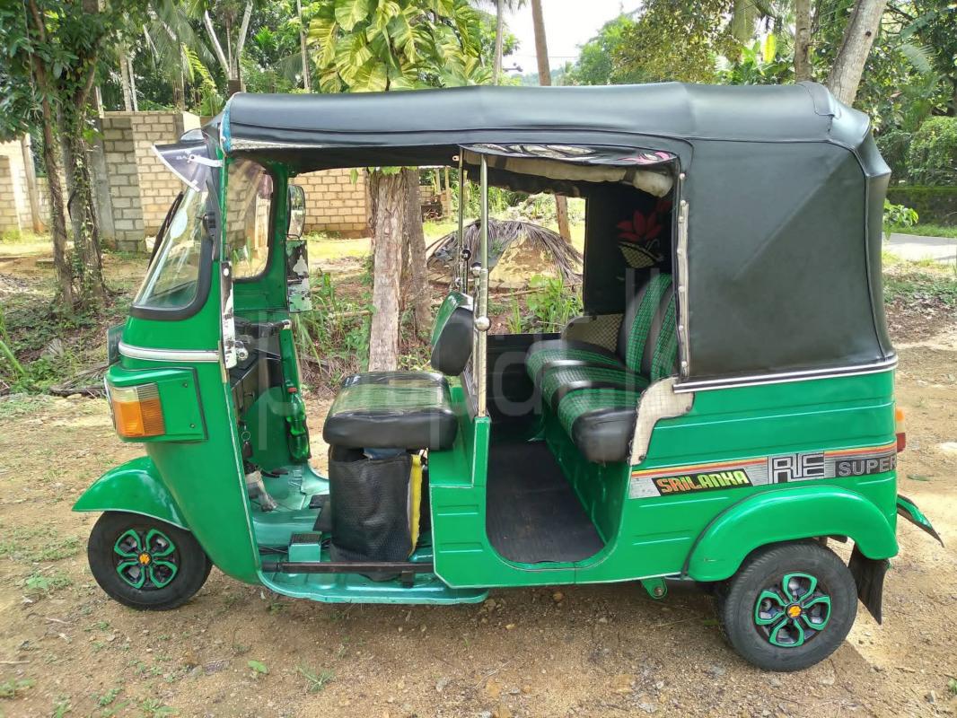 Bajaj 4 stroke 2010 - பயன்படுத்தப்பட்டது முச்சக்கர வண்டி sale in Sri Lanka - patpat.lk