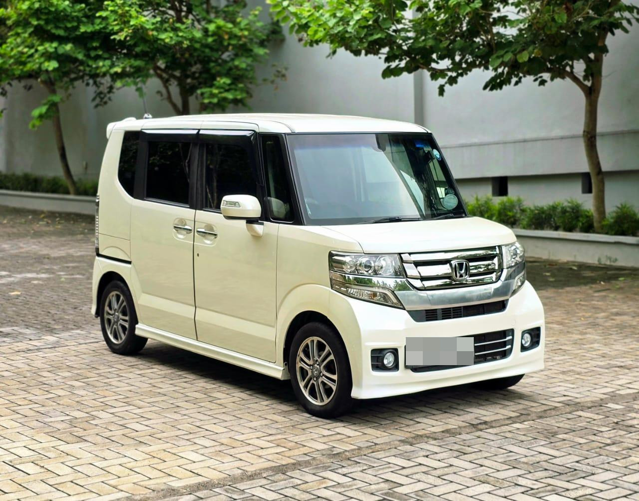 Honda N BOX 2016 - பயன்படுத்தப்பட்டது கார் sale in Sri Lanka - patpat.lk