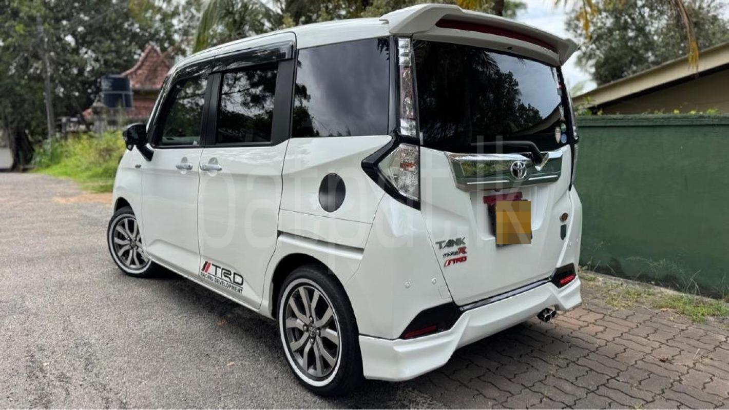 Advertisement image 4