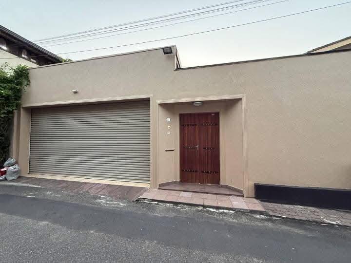 House for Sale in Wellawatta (Colombo 06)