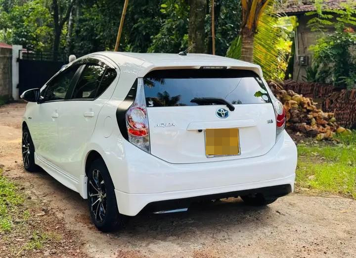 Toyota Aqua 2012 - பயன்படுத்தப்பட்டது கார் sale in Sri Lanka - patpat.lk