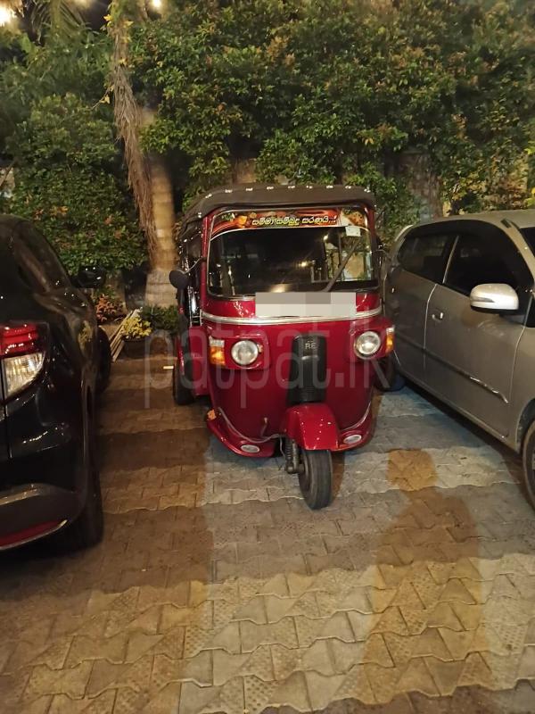 Bajaj 4 stroke 2011 - பயன்படுத்தப்பட்டது முச்சக்கர வண்டி sale in Sri Lanka - patpat.lk