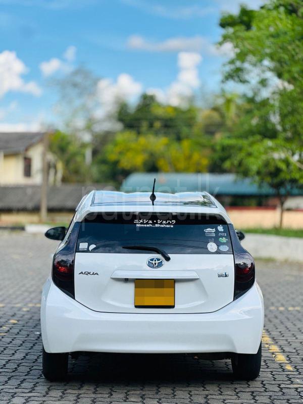 Toyota Aqua 2012 - Used Car sale in Sri Lanka - patpat.lk