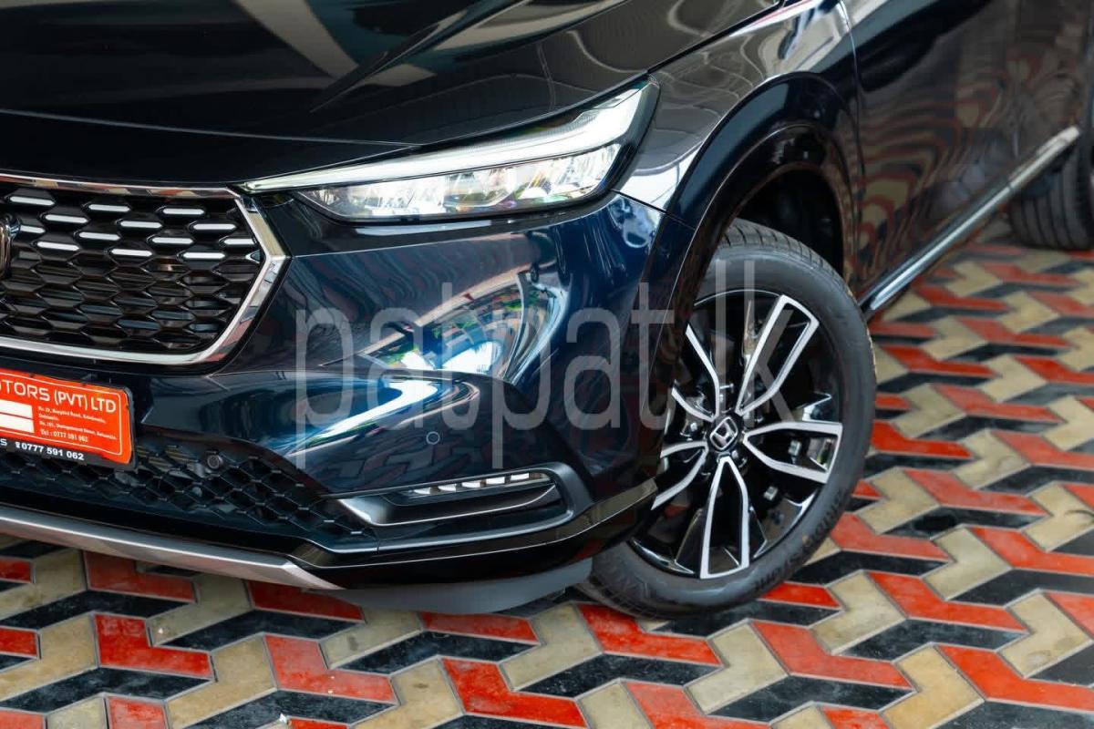 Advertisement image 3