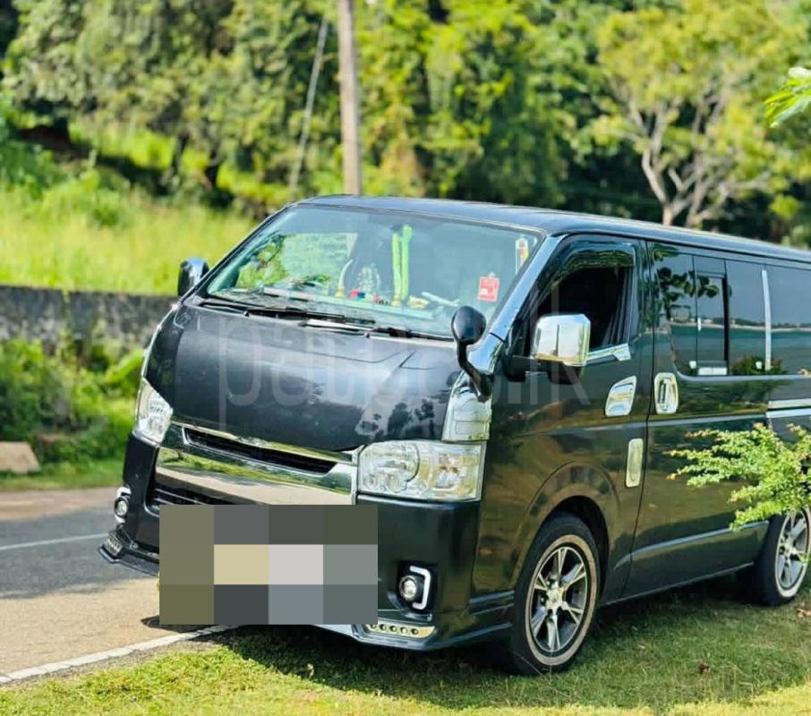 Toyota Hiace 2006 - Used Van sale in Sri Lanka - patpat.lk