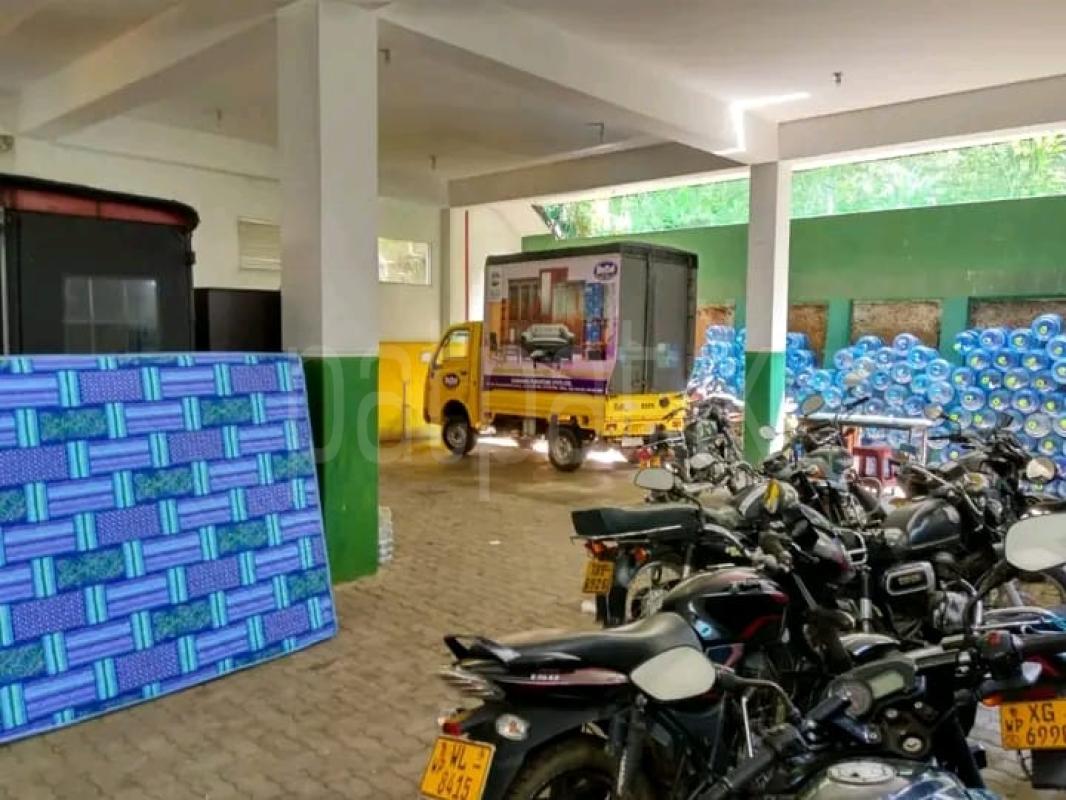 Advertisement image 5