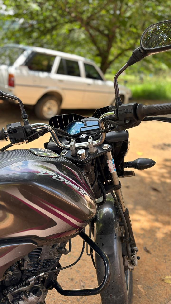 Bajaj Discover 2014 - பயன்படுத்தப்பட்டது பைக் sale in Sri Lanka - patpat.lk