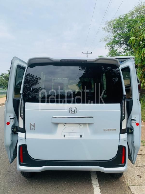 Advertisement image 6