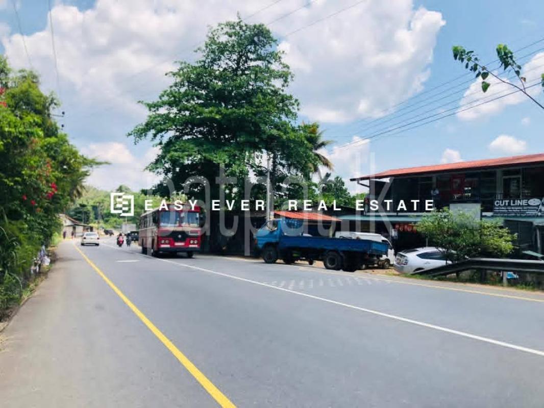 Residential Land for Sale in Warakapola