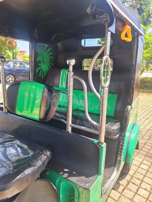 Advertisement image 5