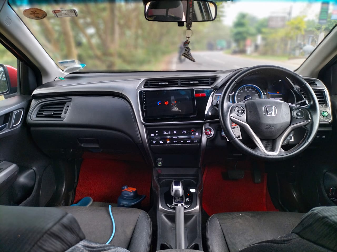 Advertisement image 3