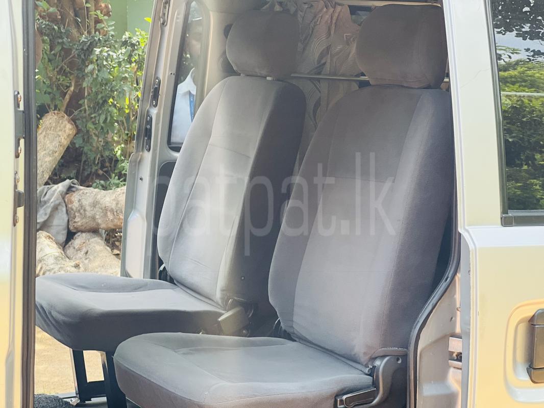 Micro MPV 2015 - භාවිතා කරන ලද වෑන් රථය sale in Sri Lanka - patpat.lk