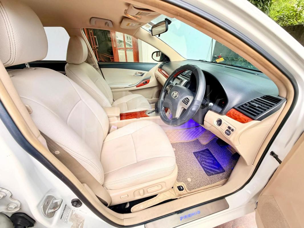 Toyota Premio 2013 - பயன்படுத்தப்பட்டது கார் sale in Sri Lanka - patpat.lk