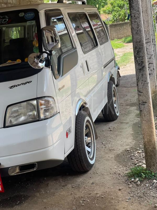 Mazda Bongo 2009 - භාවිතා කරන ලද වෑන් රථය sale in Sri Lanka - patpat.lk