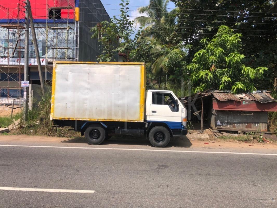 Advertisement image 4