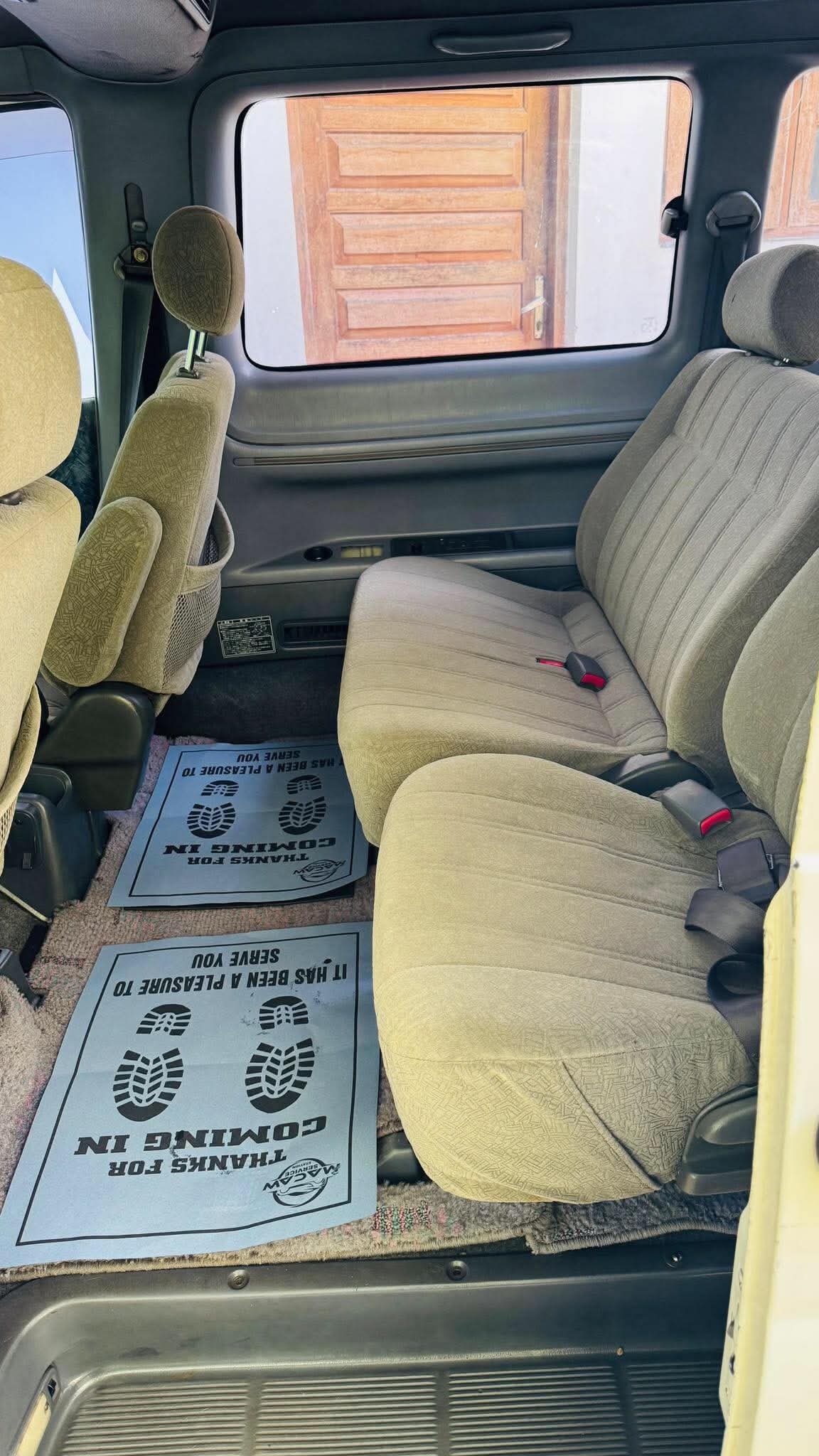 Toyota NOHA 1998 - பயன்படுத்தப்பட்டது வேன் sale in Sri Lanka - patpat.lk