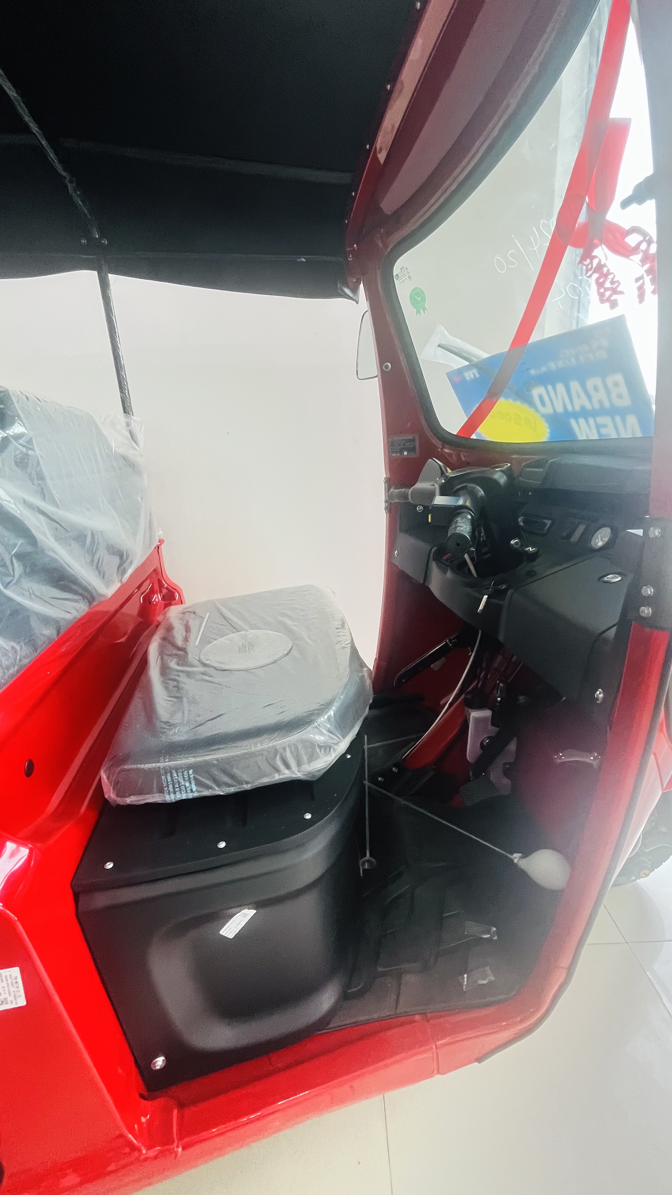 TVS King 2025 - சான்றளிக்கப்பட்டது முச்சக்கர வண்டி sale in Sri Lanka - patpat.lk