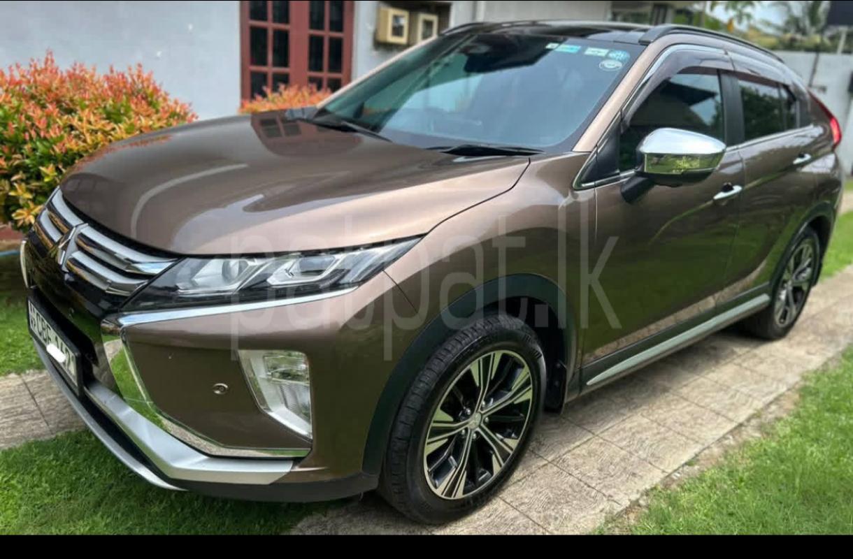 Mitsubishi Eclipse Cross 2018 - பயன்படுத்தப்பட்டது SUV sale in Sri Lanka - patpat.lk