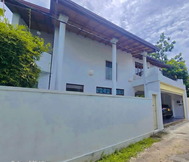 House for Sale in Nawala