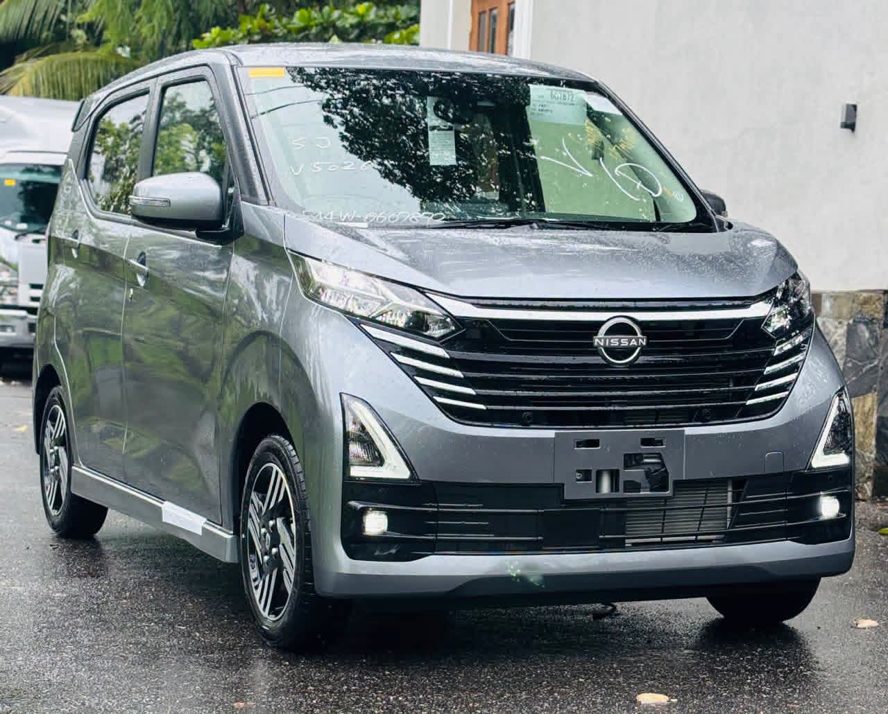 Nissan DAYZ HIGHWAY STAR 2026 - சான்றளிக்கப்பட்டது கார் sale in Sri Lanka - patpat.lk