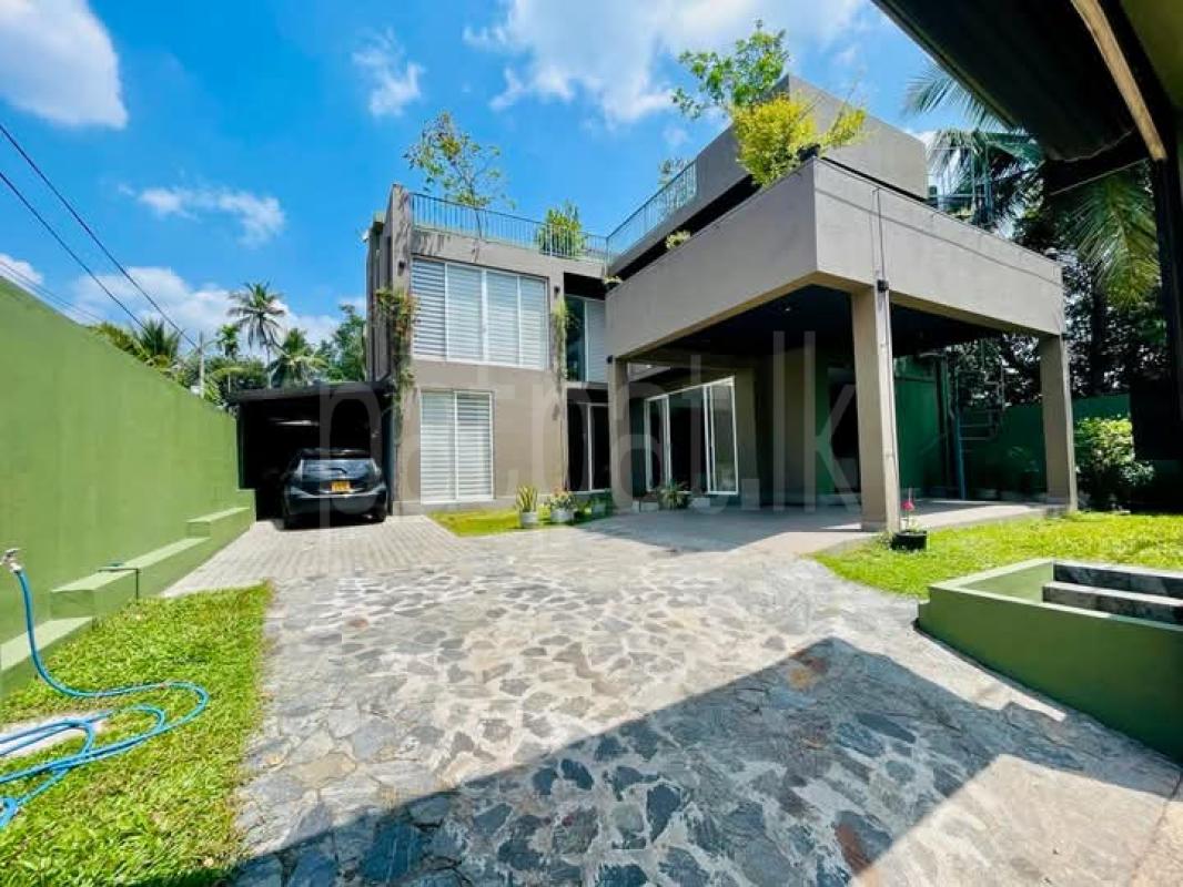 Advertisement image 5