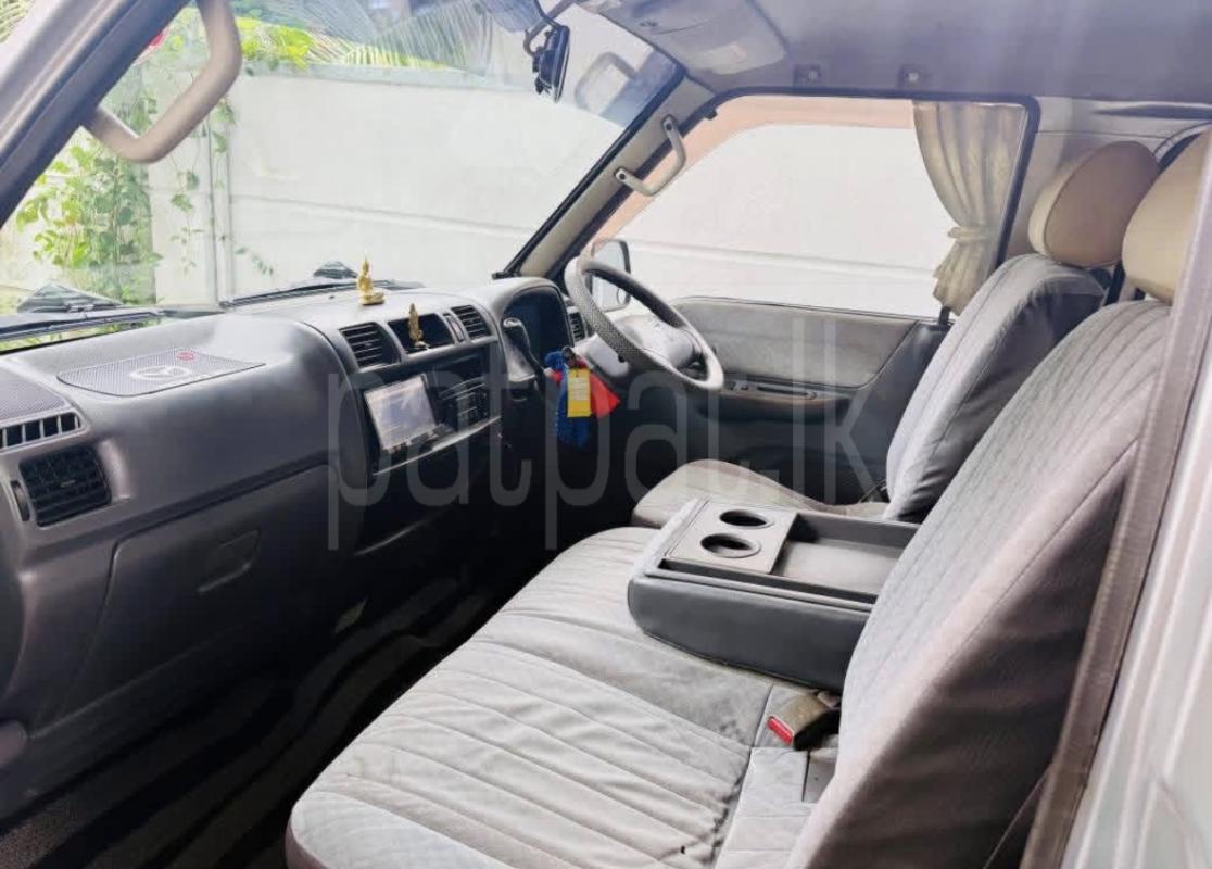 Nissan Vanette 2001 - பயன்படுத்தப்பட்டது வேன் sale in Sri Lanka - patpat.lk