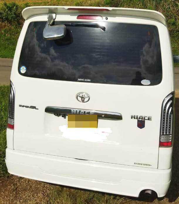 Toyota Hiace 2007 - பயன்படுத்தப்பட்டது வேன் sale in Sri Lanka - patpat.lk