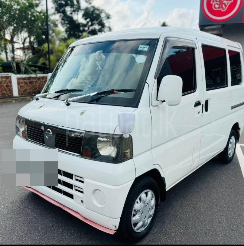 Nissan Clipper 2011 - பயன்படுத்தப்பட்டது வேன் sale in Sri Lanka - patpat.lk