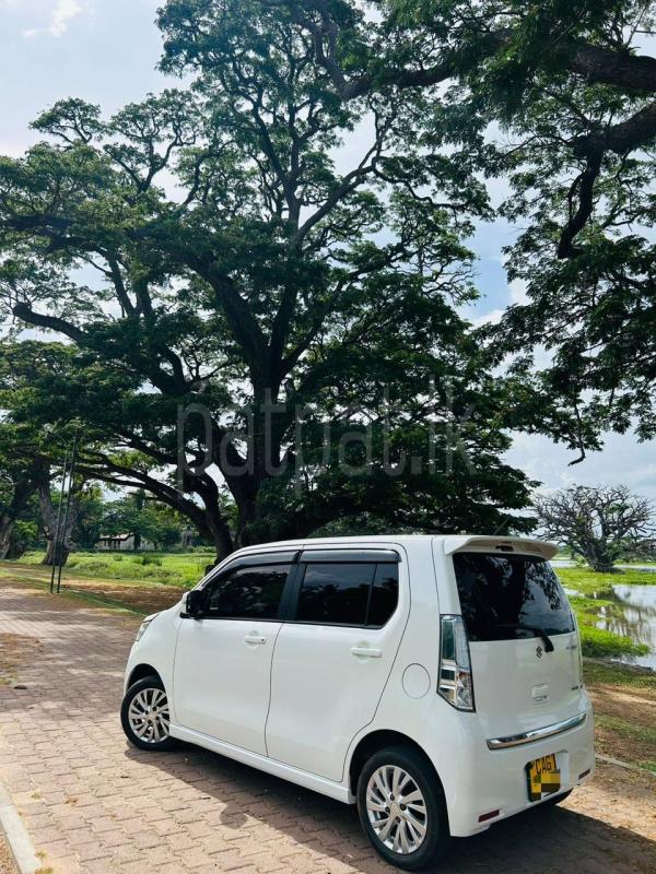 Suzuki Wagon R 2014 - பயன்படுத்தப்பட்டது கார் sale in Sri Lanka - patpat.lk