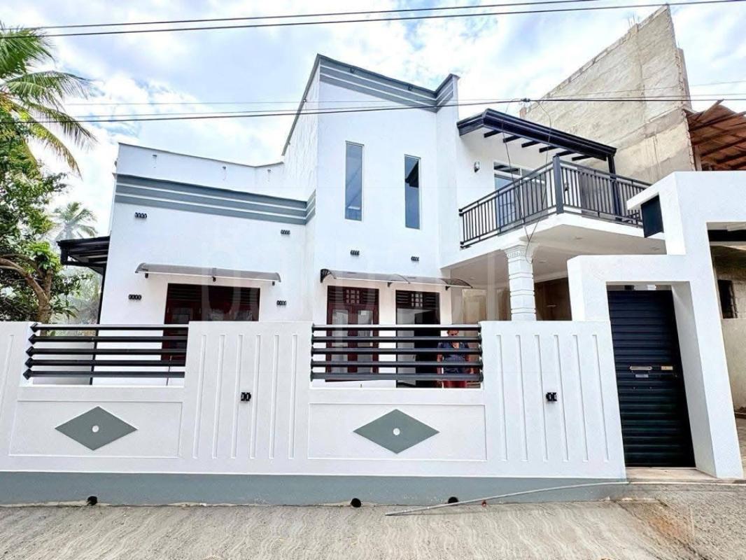 House for Sale in Kadawatha ads-image-1