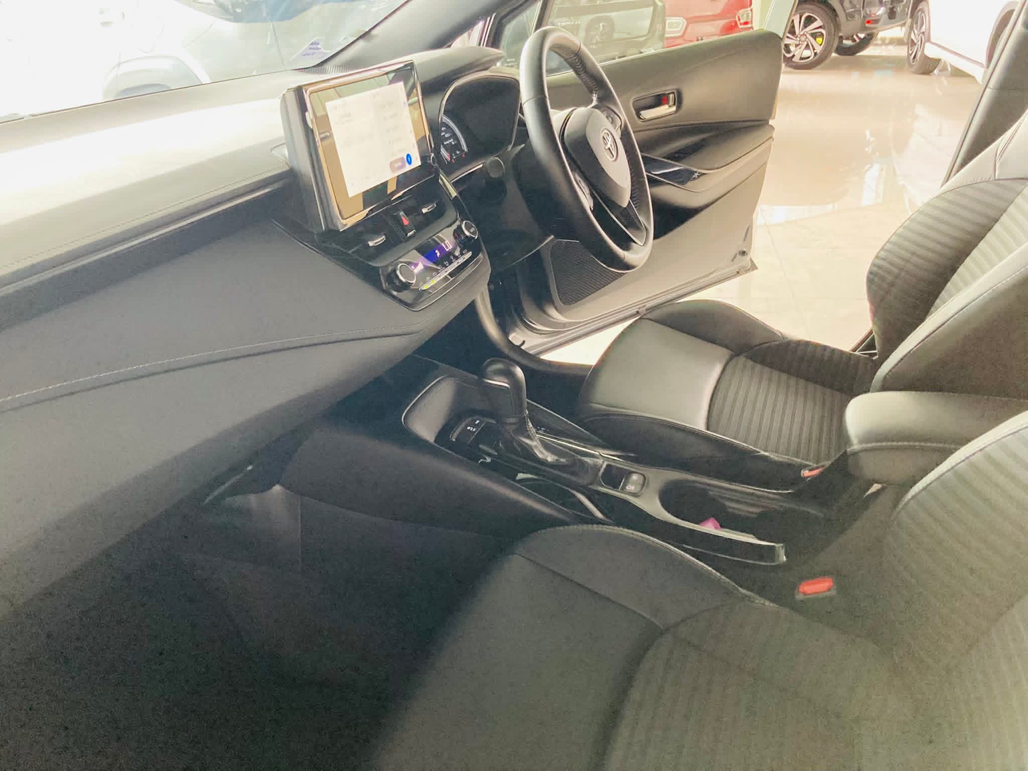 Toyota Corolla 2023 - Reconditioned Car sale in Sri Lanka - patpat.lk