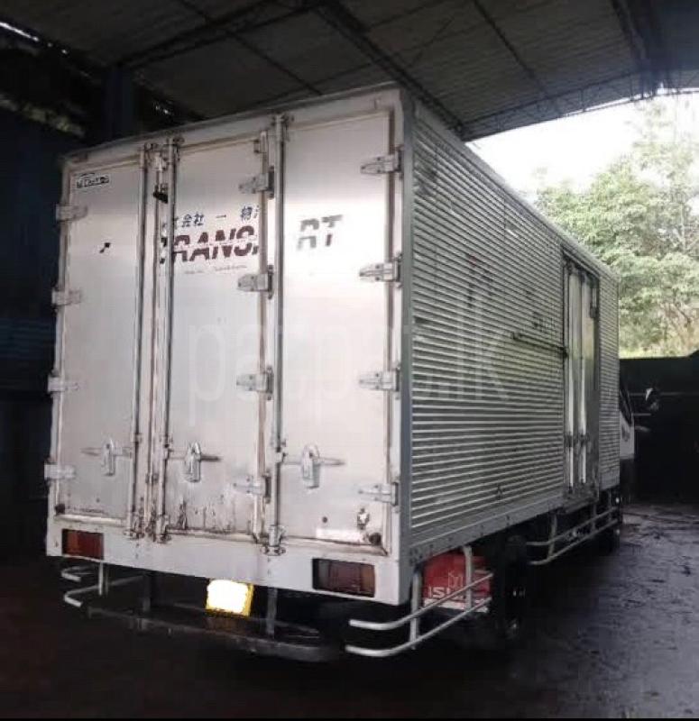 Advertisement image 3