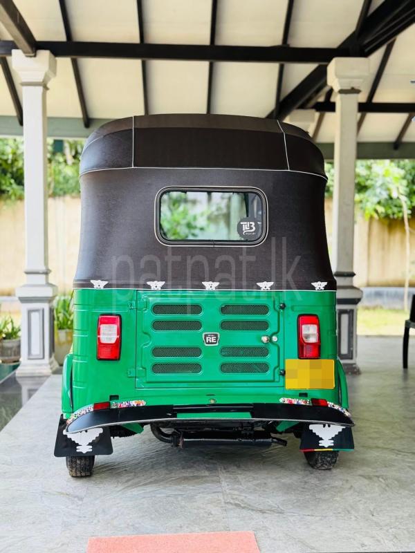 Bajaj 4 stroke 2015 - பயன்படுத்தப்பட்டது முச்சக்கர வண்டி sale in Sri Lanka - patpat.lk