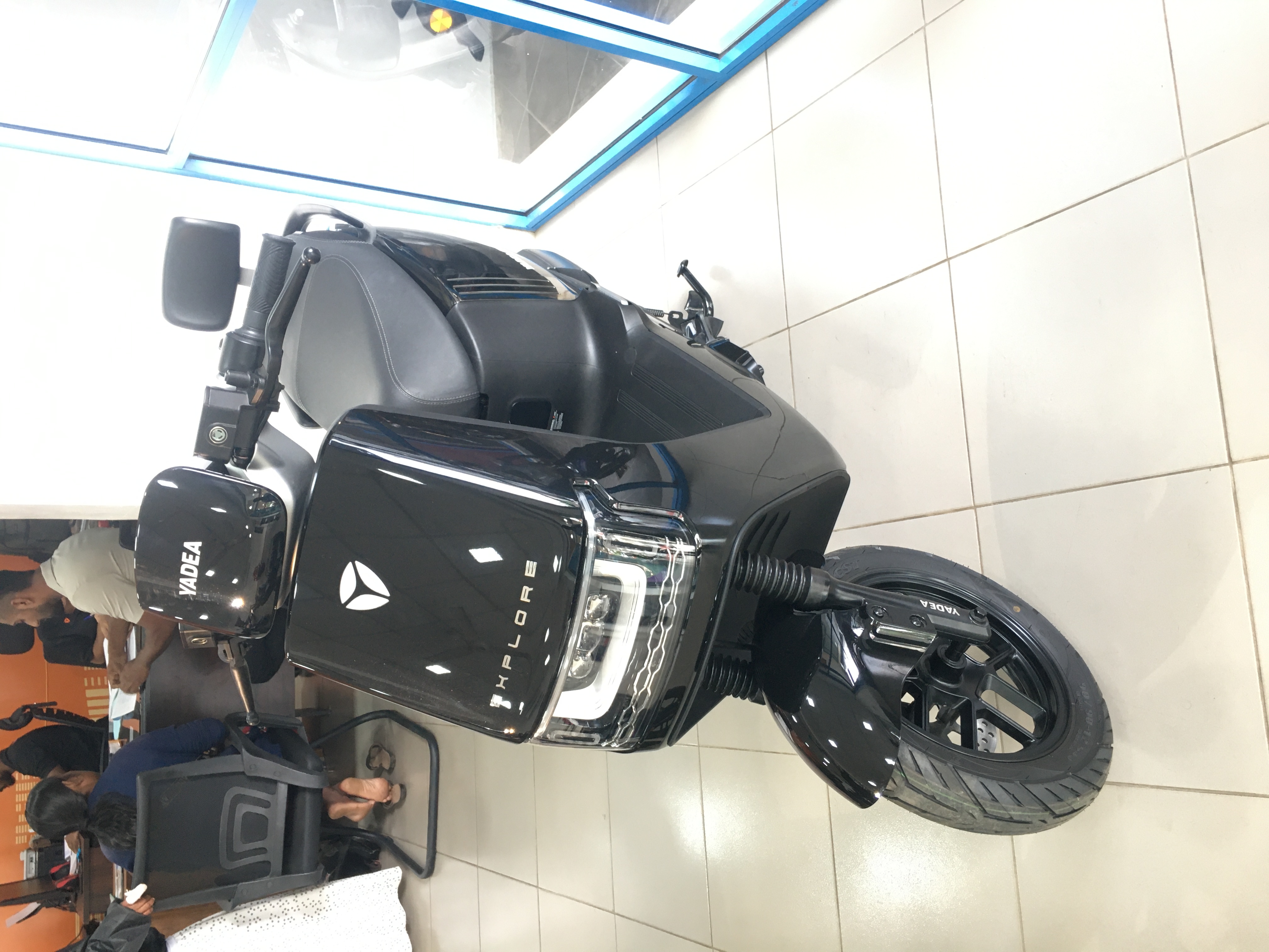 Yadea M6 2025 - சான்றளிக்கப்பட்டது பைக் sale in Sri Lanka - patpat.lk