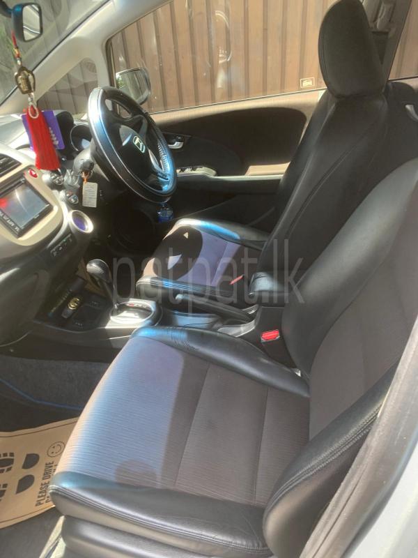 Advertisement image 3